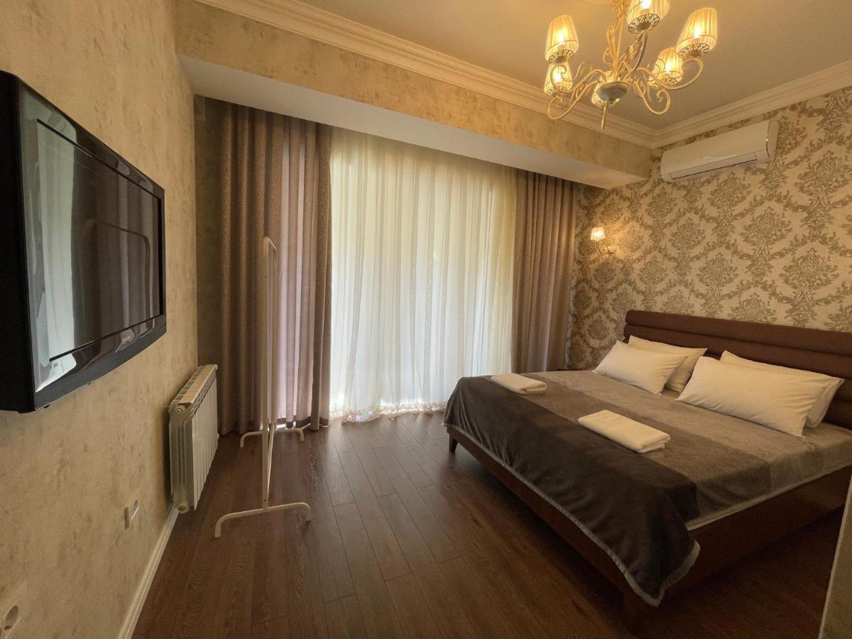 Апартаменты Azzure Vip Баку Экстерьер фото